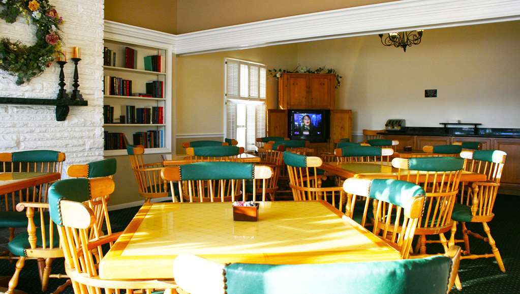 Alpine Inn & Suites Rockford Interior photo